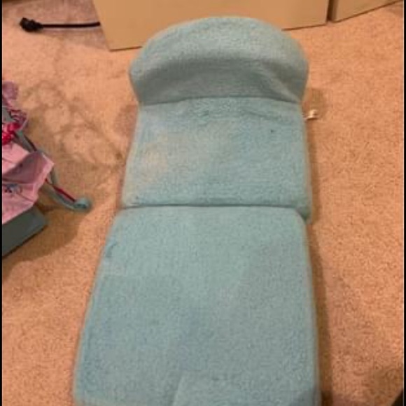 American girl doll fold out couch - Picture 2 of 2
